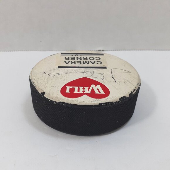New York Islanders John Tonelli Signed Hockey Puck Autograph WHLI 104.7 FM Radio - Picture 4 of 6